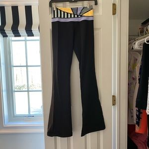Lululemon Flare Cut Legging